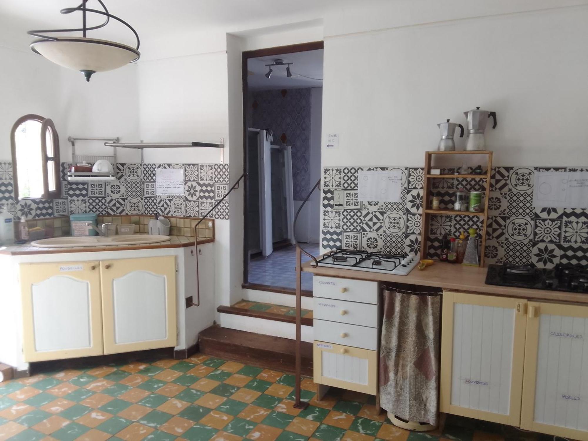 Les Favouilles - Gite & Chambres D Hotes Dauphin Экстерьер фото