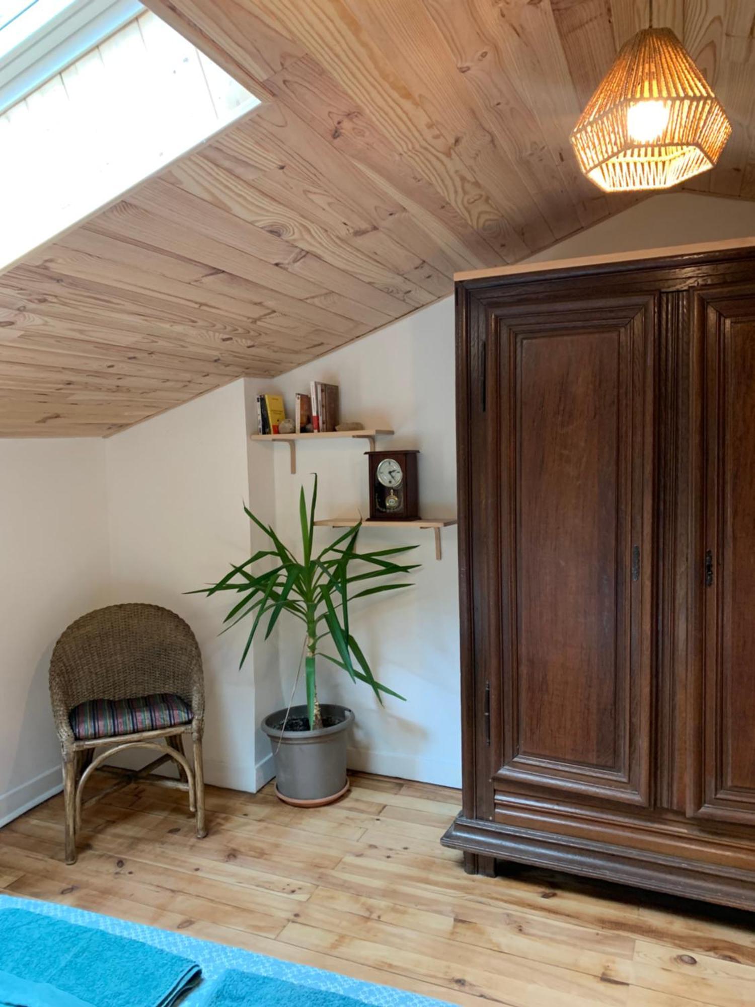 Les Favouilles - Gite & Chambres D Hotes Dauphin Экстерьер фото