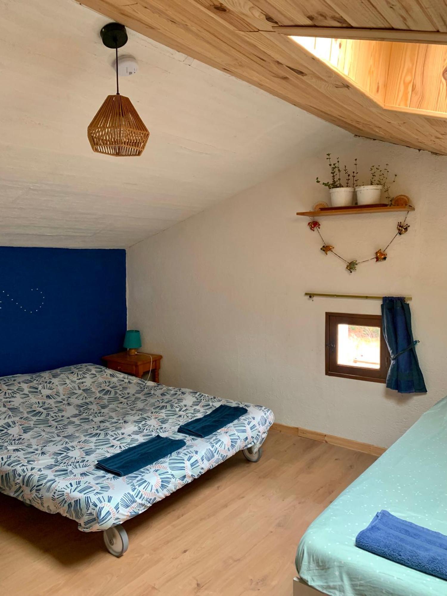 Les Favouilles - Gite & Chambres D Hotes Dauphin Экстерьер фото